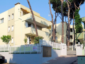 Apartment Veranda-4 by Interhome Rosapineta